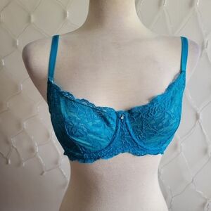 Montelle Bra / 36C / Turquoise Lace / Underwire